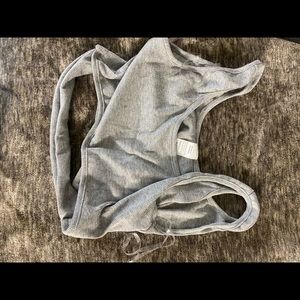 gray crop top